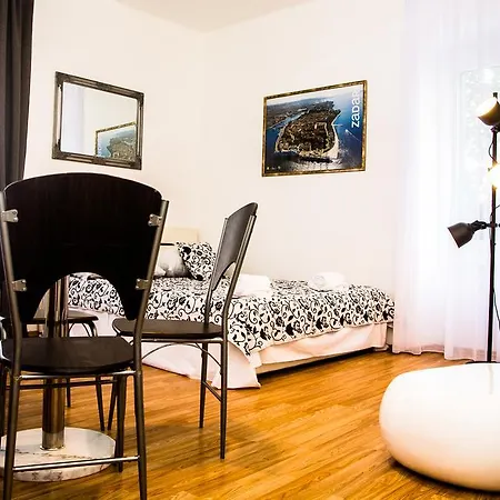 Branimir アパート